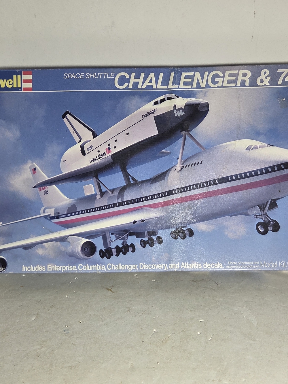 Vintage Revell Space Shuttle Challenger & 747 Carrier Aircraft Model Kit 1/288